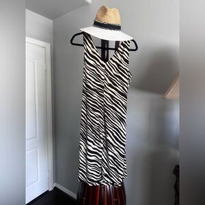 Jones New York Black and White Backless Dress